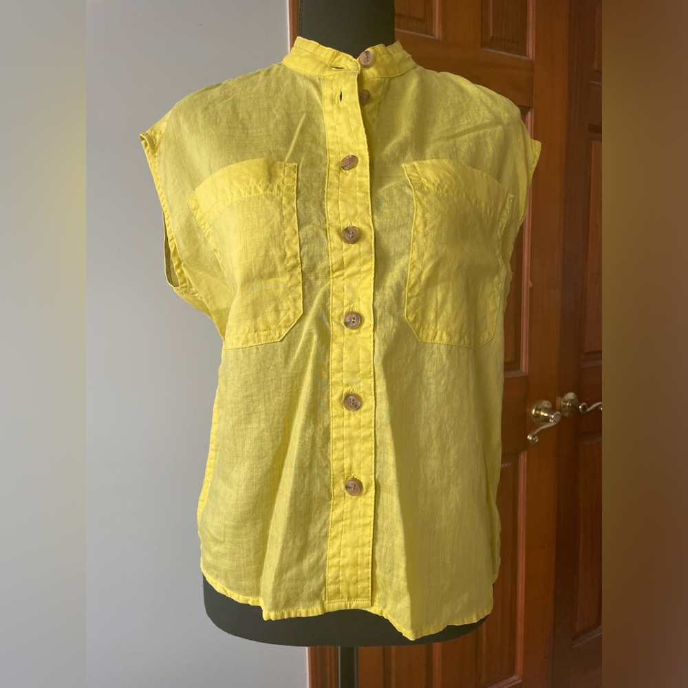 Banana Republic, XS Linen top